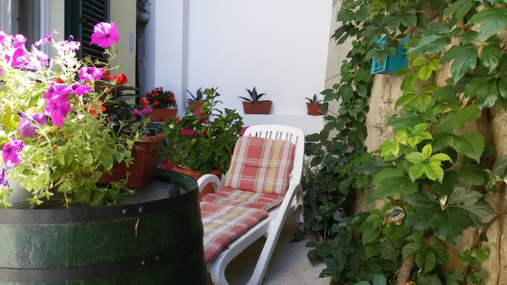 טרוגיר Apartments Salona חדר תמונה