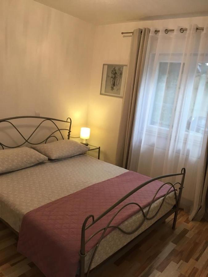 טרוגיר Apartments Salona מראה חיצוני תמונה