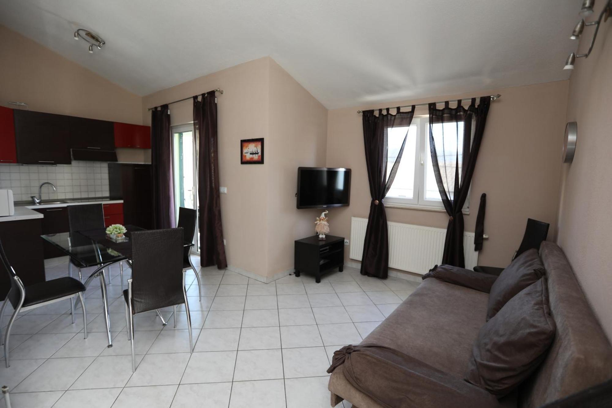 טרוגיר Apartments Salona מראה חיצוני תמונה