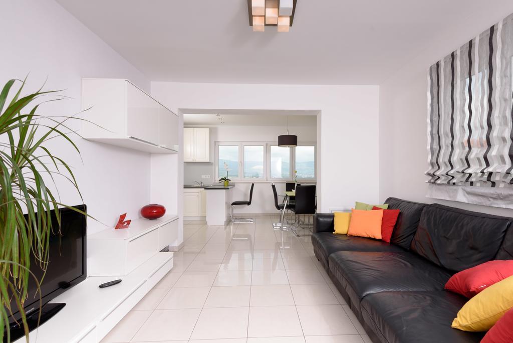 טרוגיר Apartments Salona מראה חיצוני תמונה